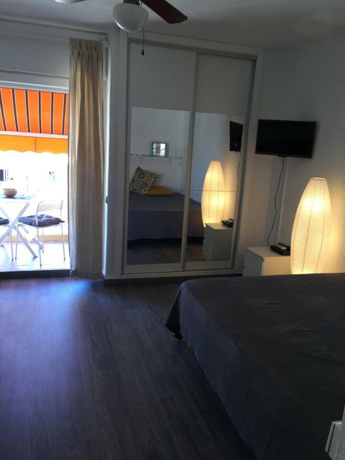 Studio Aguila เบนัลมาเดนา ภายนอก รูปภาพ